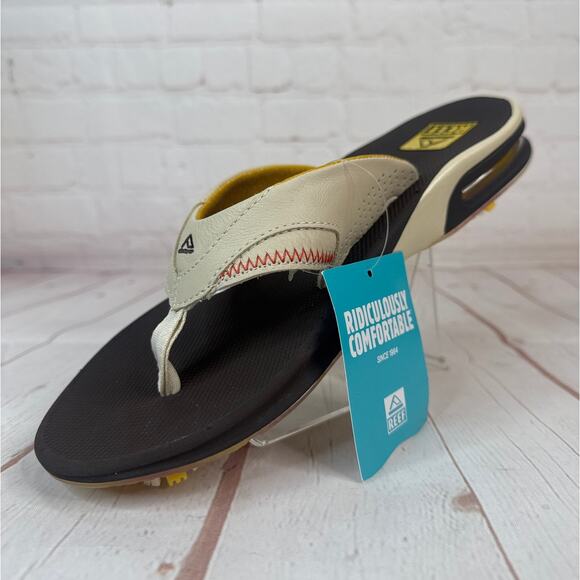 Reef Spackler 19th Hole Brown Flip Flops Sandals With Bottle Opener Mens Size 9 - Picture 4 of 10